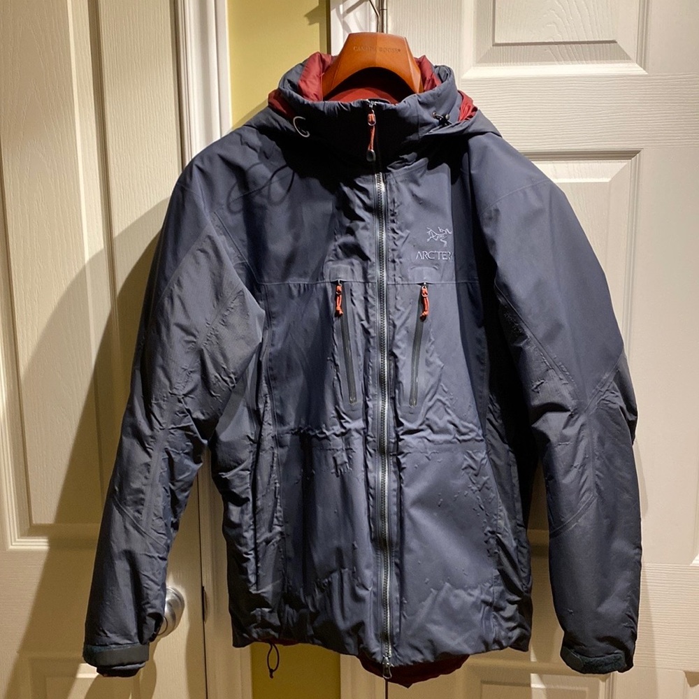 **SOLD**  Arcteryx Fission SV ‘Goretex Pro’ Insulated Jacket, Mens L
